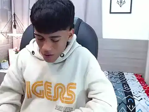 RyanKing19 online show from 03.05.25
