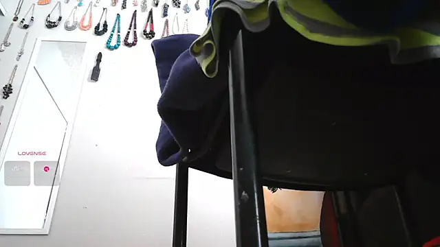 Queenanitadix online show from 04.01.26