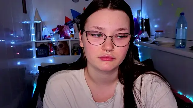 Snapshot of milliedoll chatting on 11.01.25 milliedoll online show from 11.01.25