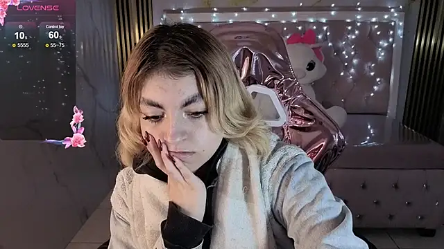 lili conor s online show from 11.19.25