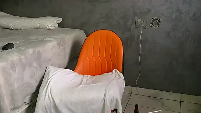 Justusual444 online show from 12.15.25