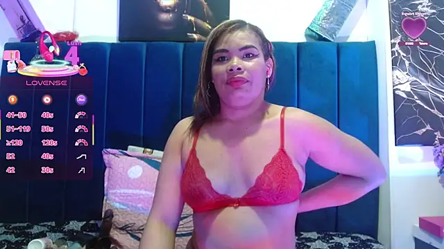 Mariana star1 online show from 10.04.25