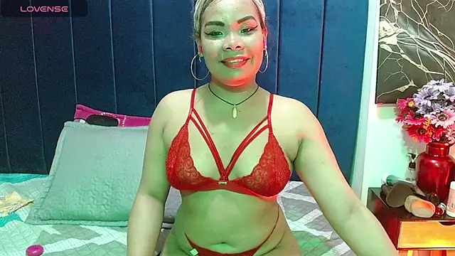 Mariana star1 online show from 11.08.25