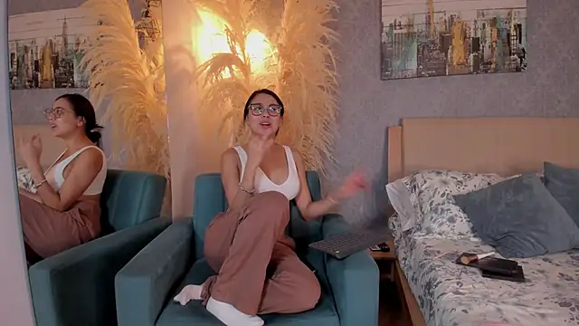 Lucia Brown  online show from 03.05.26