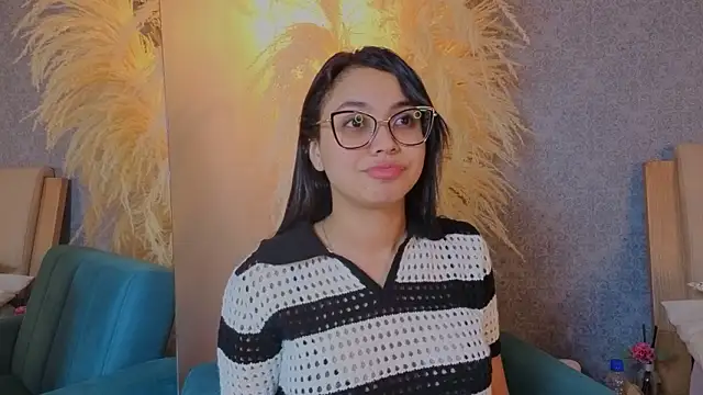 Lucia Brown  online show from 03.20.26