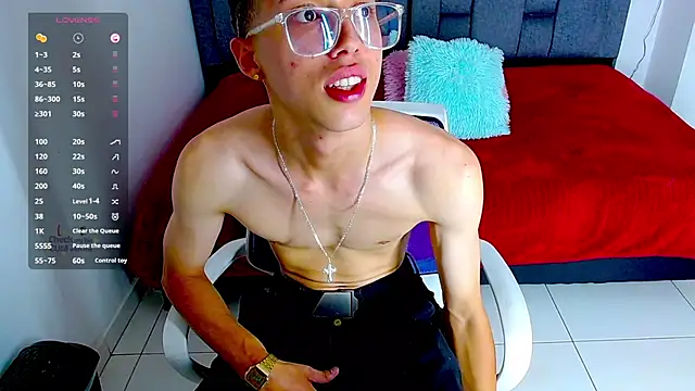 skinny bigcock02 online show from 10.31.25