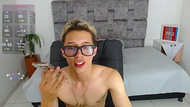 skinny bigcock02 online show from 12.18.25