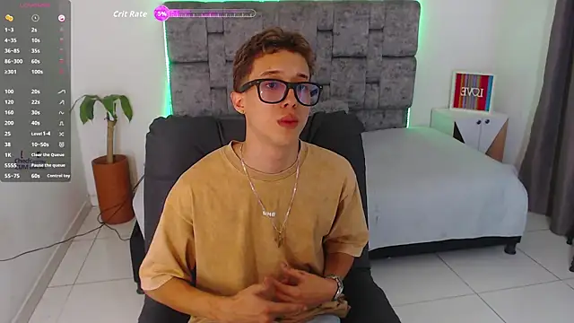 skinny bigcock02 online show from 01.06.26