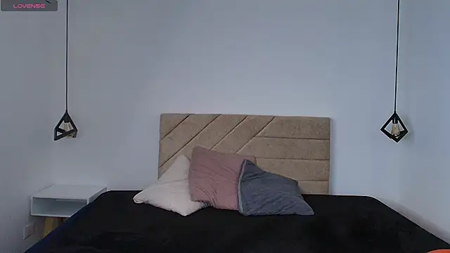 Natasha rose   online show from 03.17.26