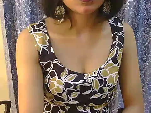 Cute Pihu01 online show from 12.01.25