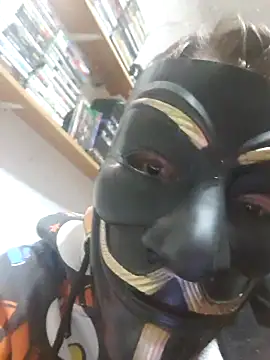 Zsikti900 online show from 02.19.25