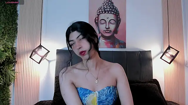 Cassie bloom online show from 10.29.25