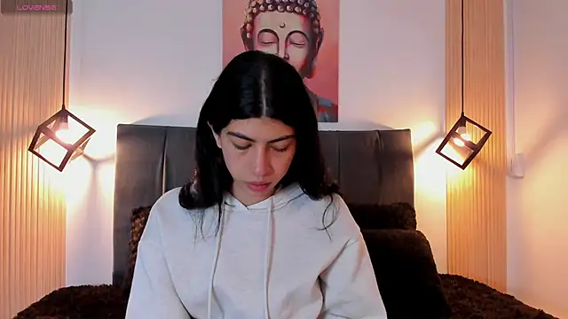 Cassie bloom online show from 11.08.25