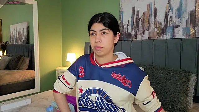 Cassie bloom online show from 04.07.26