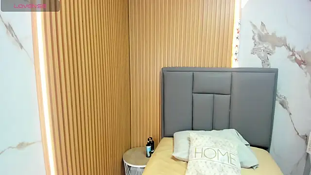 MEGANZARICK online show from 11.20.25