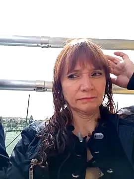 Snapshot of chanel-2025 chatting on 03.15.25 chanel-2025 online show from 03.15.25