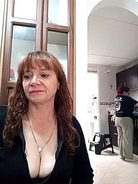 Snapshot of chanel-2025 chatting on 03.20.25 chanel-2025 online show from 03.20.25