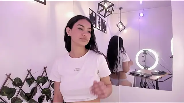 Anniie  Evans online show from 03.10.25