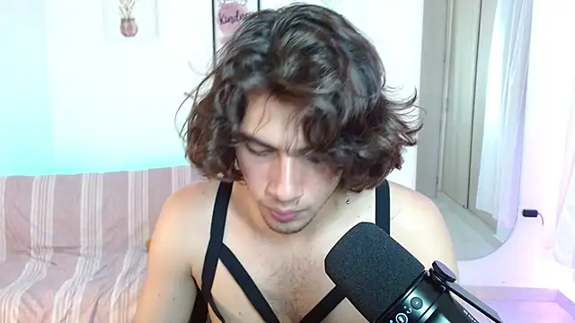 SebasxxL1 online show from 02.23.25