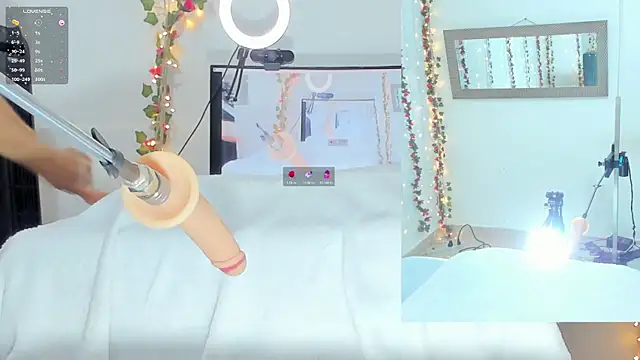 Genesis Love   online show from 09.19.25