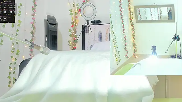 Genesis Love   online show from 10.17.25