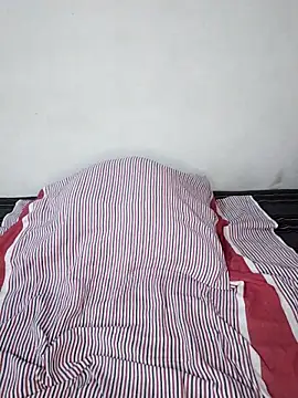 Snapshot of Ashugril_hot chatting on 11.04.25 Ashugril hot online show from 11.04.25