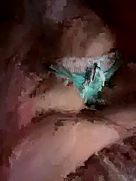 Snapshot of usedingoodcondition chatting on 10.27.25 usedingoodcondition online show from 10.27.25