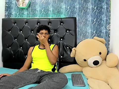 ariel andres bigcock24 online show from 09.13.25