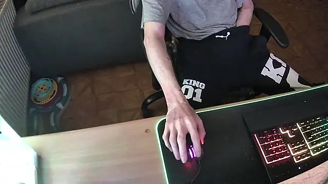 DerGeileLoveboy online show from 11.18.25