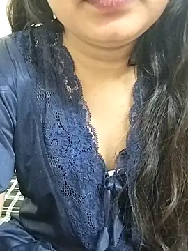 Snapshot of RICHA_0 chatting on 02.21.25 RICHA 0 online show from 02.21.25
