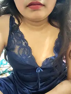Snapshot of RICHA_0 chatting on 02.24.25 RICHA 0 online show from 02.24.25