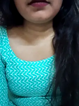 Snapshot of RICHA_0 chatting on 02.27.25 RICHA 0 online show from 02.27.25