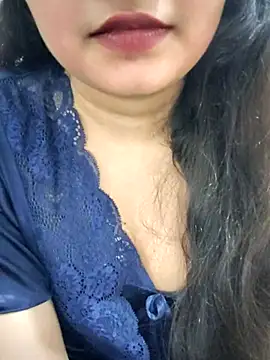 Snapshot of RICHA_0 chatting on 03.02.25 RICHA 0 online show from 03.02.25