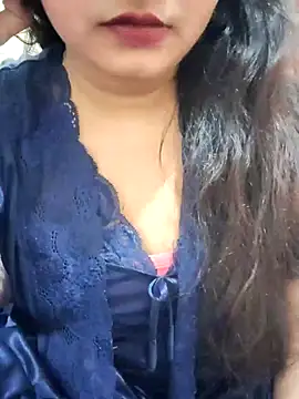 Snapshot of RICHA_0 chatting on 03.04.25 RICHA 0 online show from 03.04.25