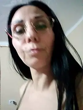 Snapshot of Ramona870 chatting on 02.26.25 Ramona870 online show from 02.26.25
