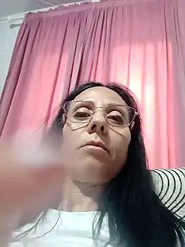 Snapshot of Ramona870 chatting on 09.11.25 Ramona870 online show from 09.11.25