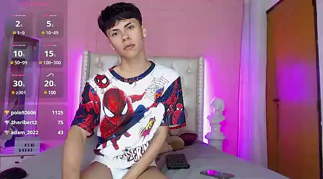 Snapshot of callum_77 chatting on 02.27.25 callum 77 online show from 02.27.25