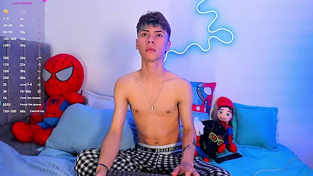 Snapshot of callum_77 chatting on 10.28.25 callum 77 online show from 10.28.25