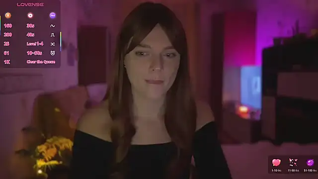 CherryRed Girl online show from 11.30.25