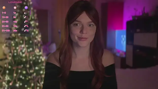 CherryRed Girl online show from 12.15.25