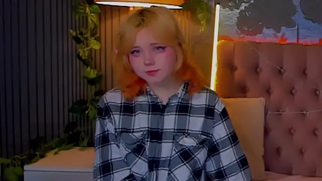 EmilyAngells online show from 02.05.26