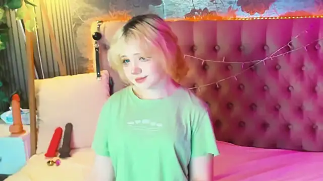 EmilyAngells online show from 05.27.26