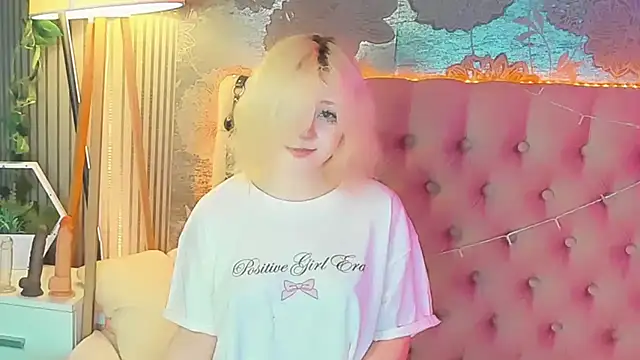 EmilyAngells online show from 07.19.26