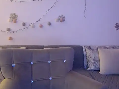 YourfantasyGiuly online show from 06.26.26