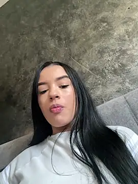 Antonella Smiith  online show from 04.14.26