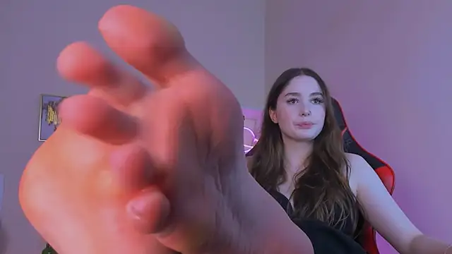 hazel sullivan online show from 09.22.25