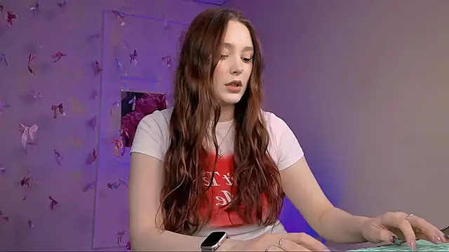 hazel sullivan online show from 04.14.26