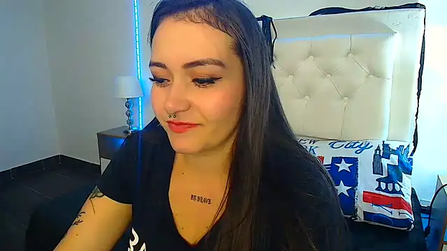 Luna kitty online show from 03.22.25