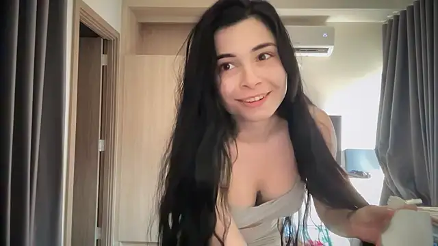 Snapshot of TheNightEmpress chatting on 02.28.25 TheNightEmpress online show from 02.28.25