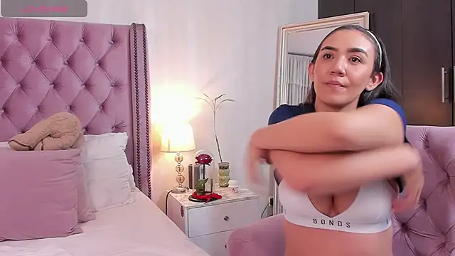 natashaleightt online show from 01.11.26